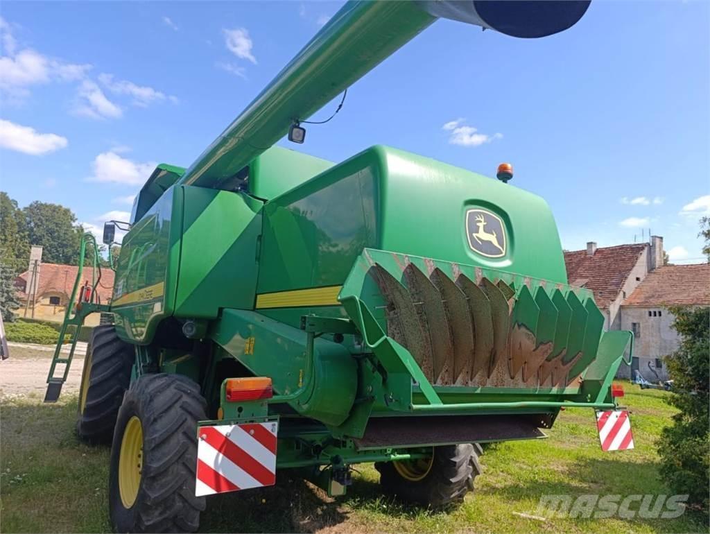 John Deere W650 Kombajni