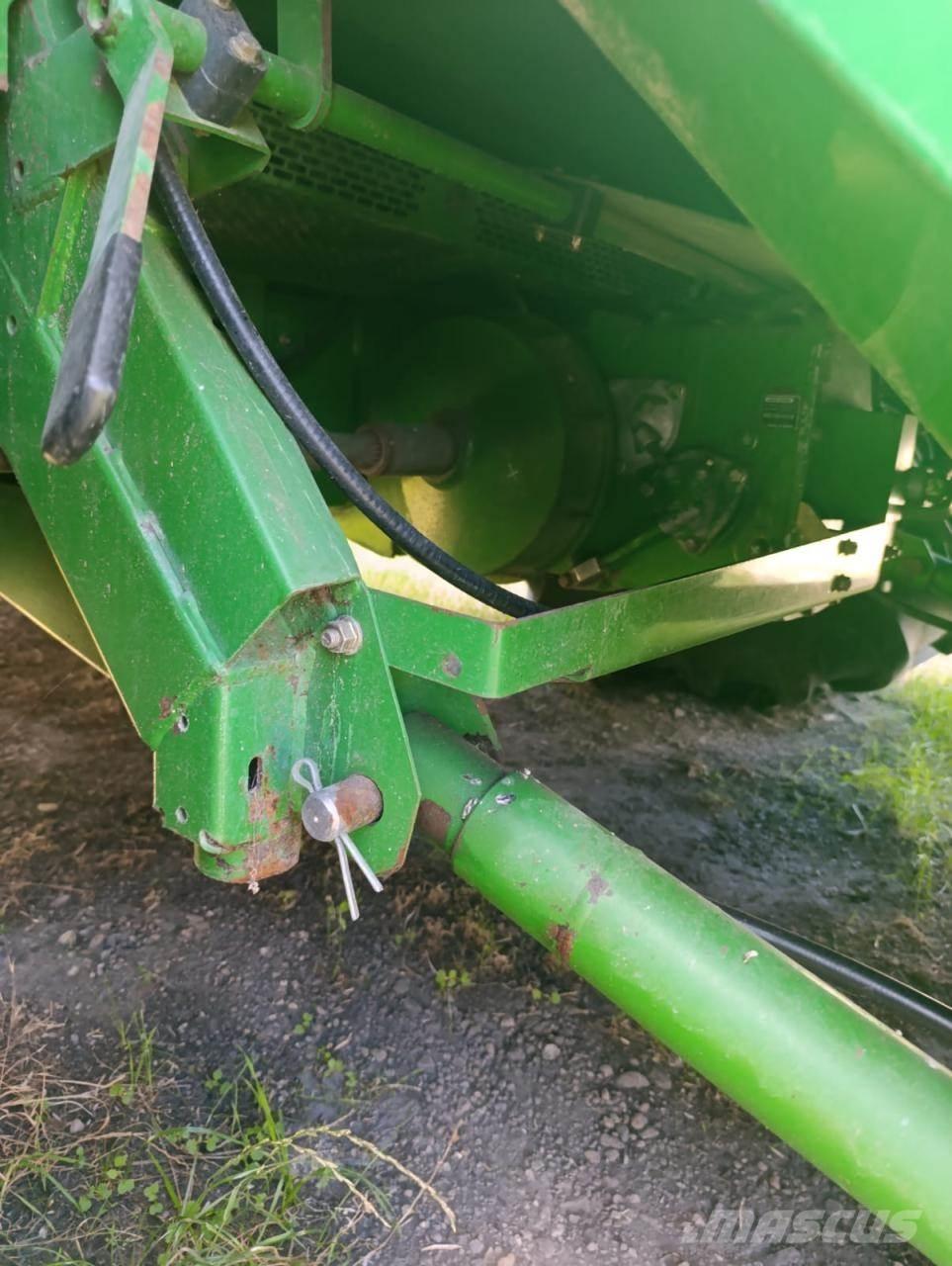 John Deere W650 Kombajni