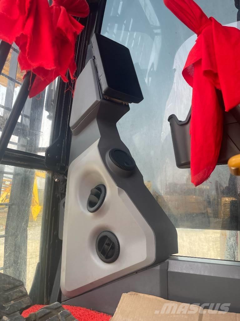 CAT 323GC Bagri goseničarji