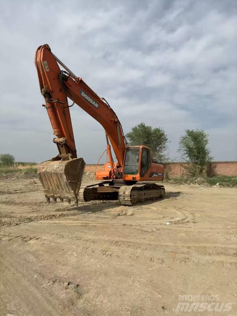 Doosan DH 300 LC-7 Bagri goseničarji