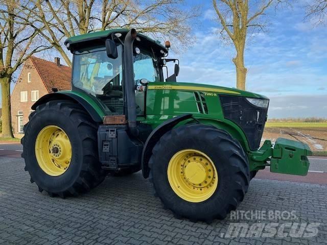 John Deere 7310 R Traktorji