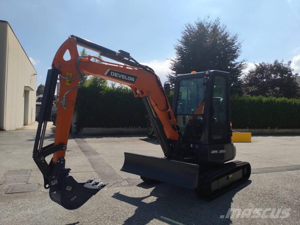 Develon DX 35 Z-7 Mini bagri <7t