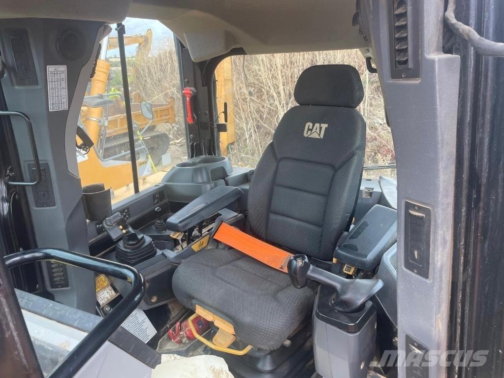 CAT D 6 LGP Buldožerji goseničarji