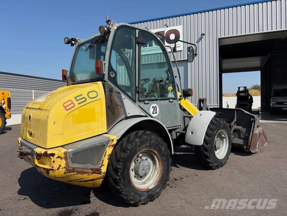 Kramer 850 Kolesni nakladalci