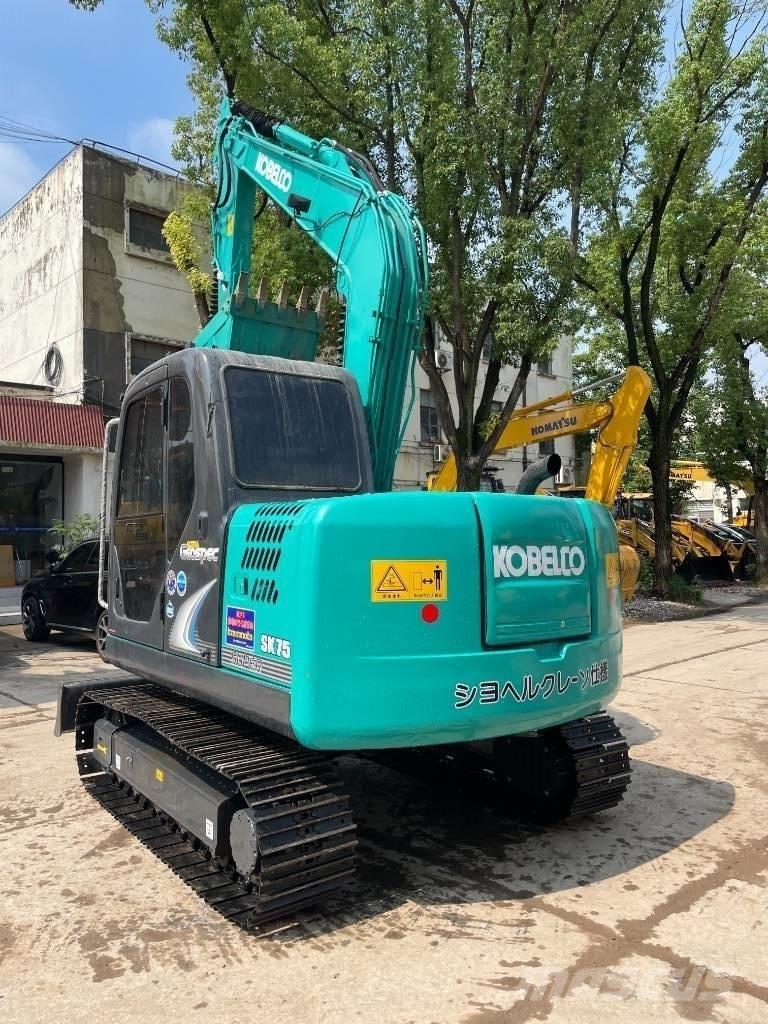 Kobelco SK 75 Mini bagri <7t