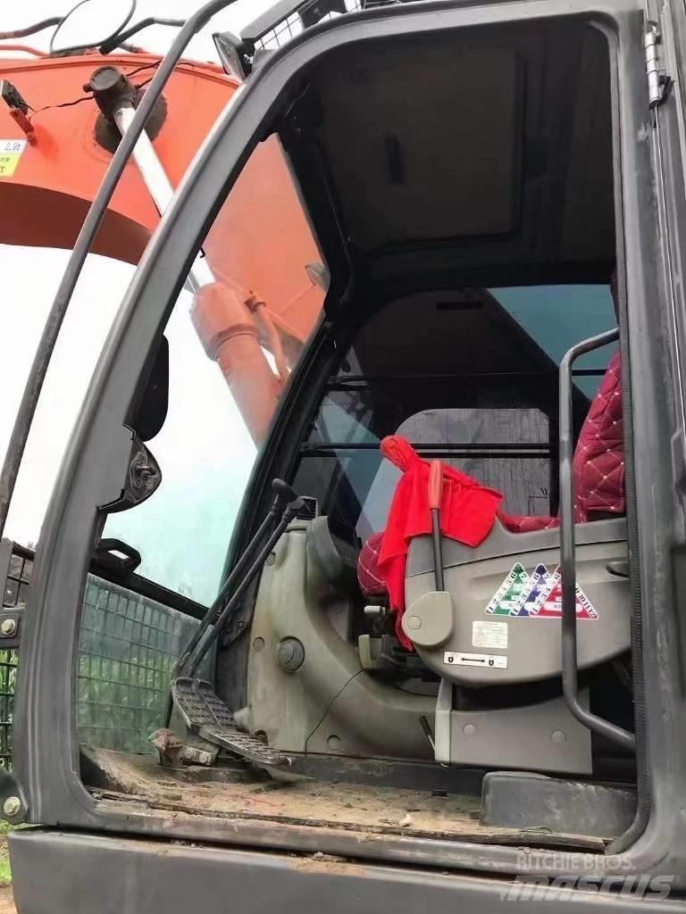 Hitachi ZX350 Bagri goseničarji