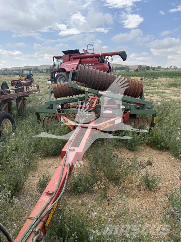 Brillion X108 Ostali priključki in naprave za pripravo tal