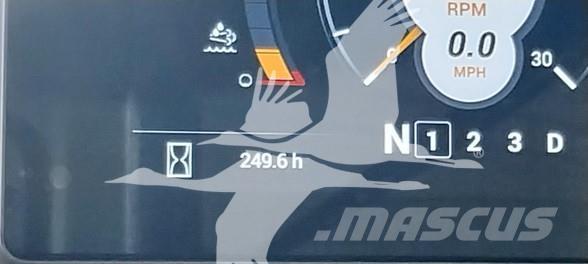 CASE 721G Kolesni nakladalci