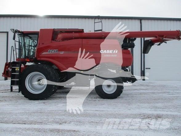 Case IH 8250 Kombajni