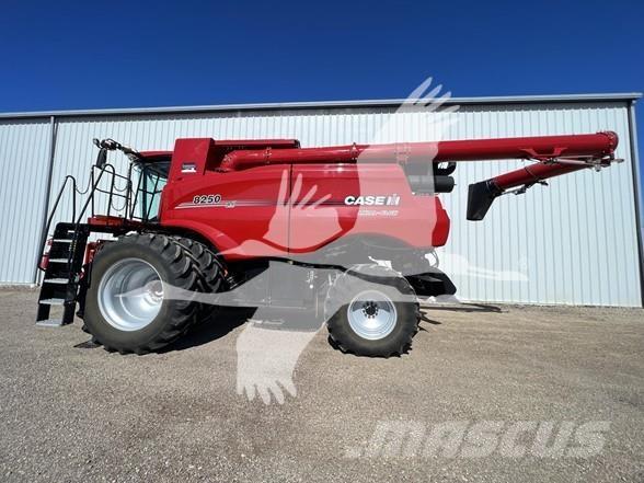Case IH 8250 Kombajni