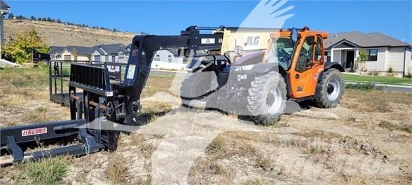 JLG 742 Teleskopski viličarji