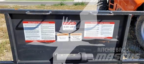 JLG 742 Teleskopski viličarji