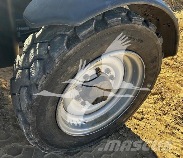 JLG G6-42A Teleskopski viličarji