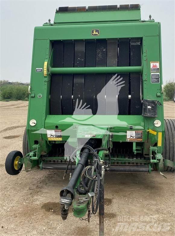 John Deere 568 Balirke (okrogle bale)