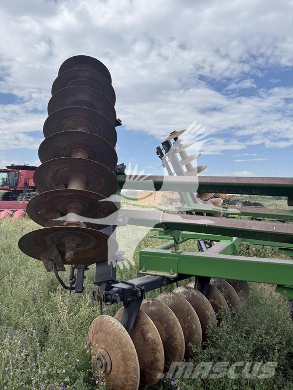 John Deere 630 Kolutne brane