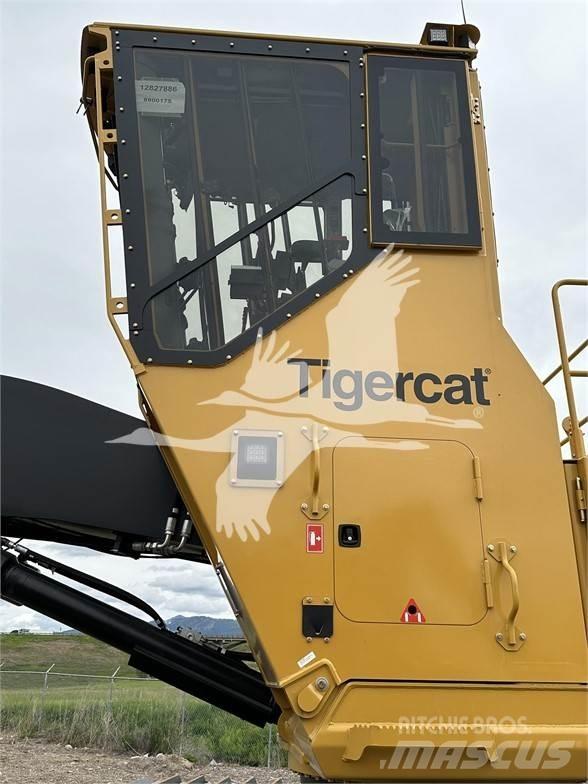 Tigercat 890 Nakladalci za les