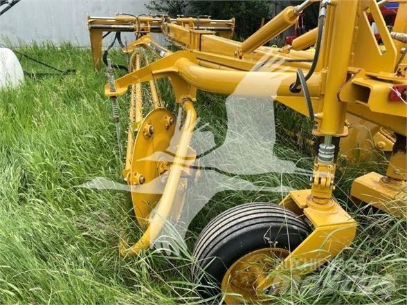 Vermeer R2800 Obračalniki in zgrabljalniki