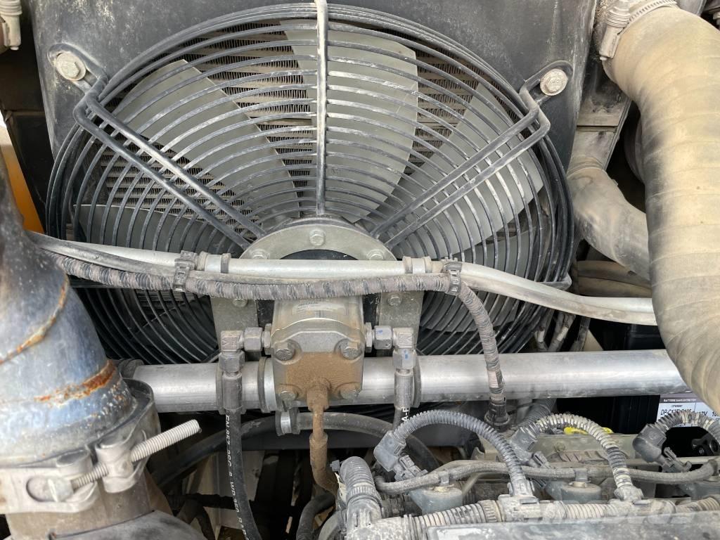 Mecalac AS 700 Kolesni nakladalci