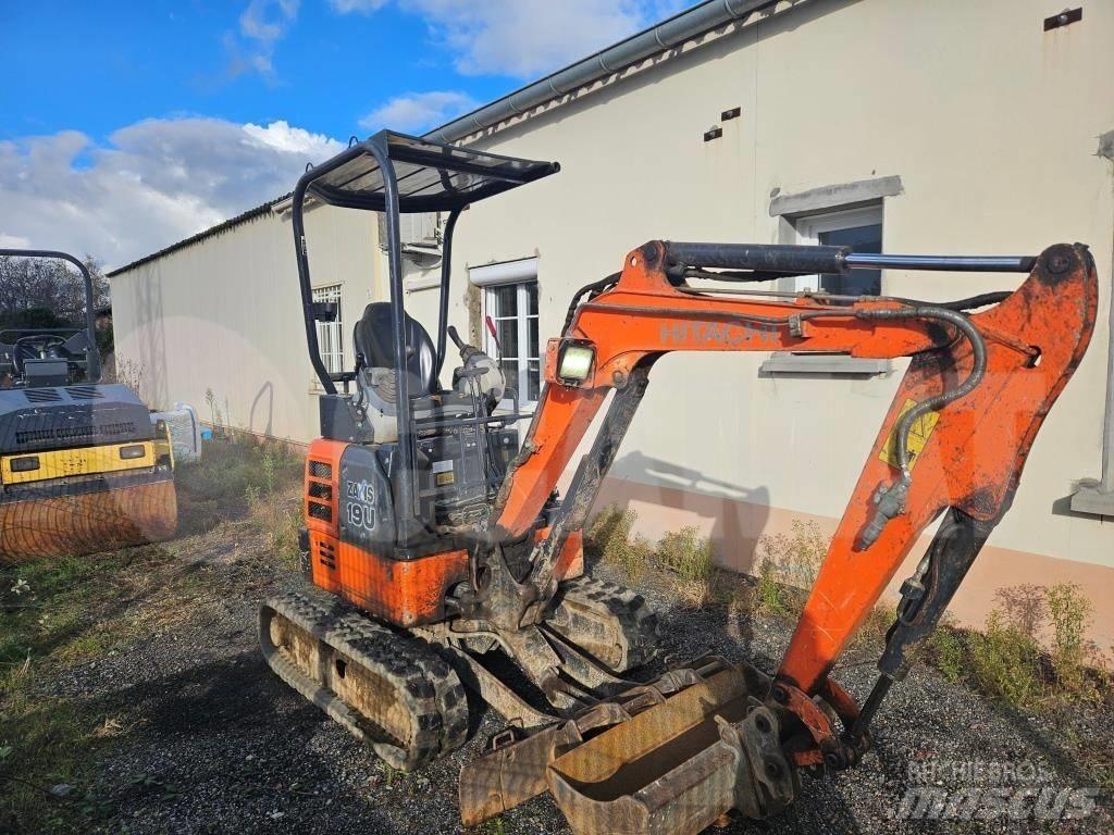 Hitachi ZX 19 U Mini bagri <7t