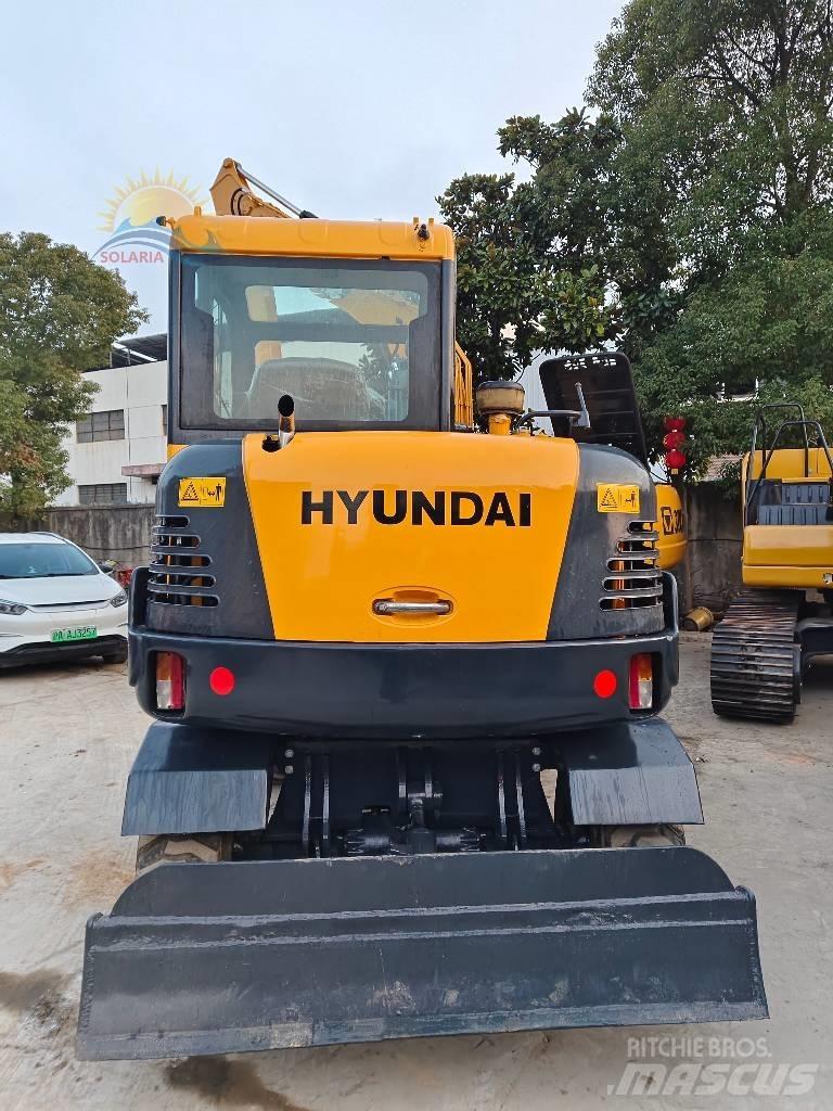 Hyundai R 60 W Bagri na kolesih