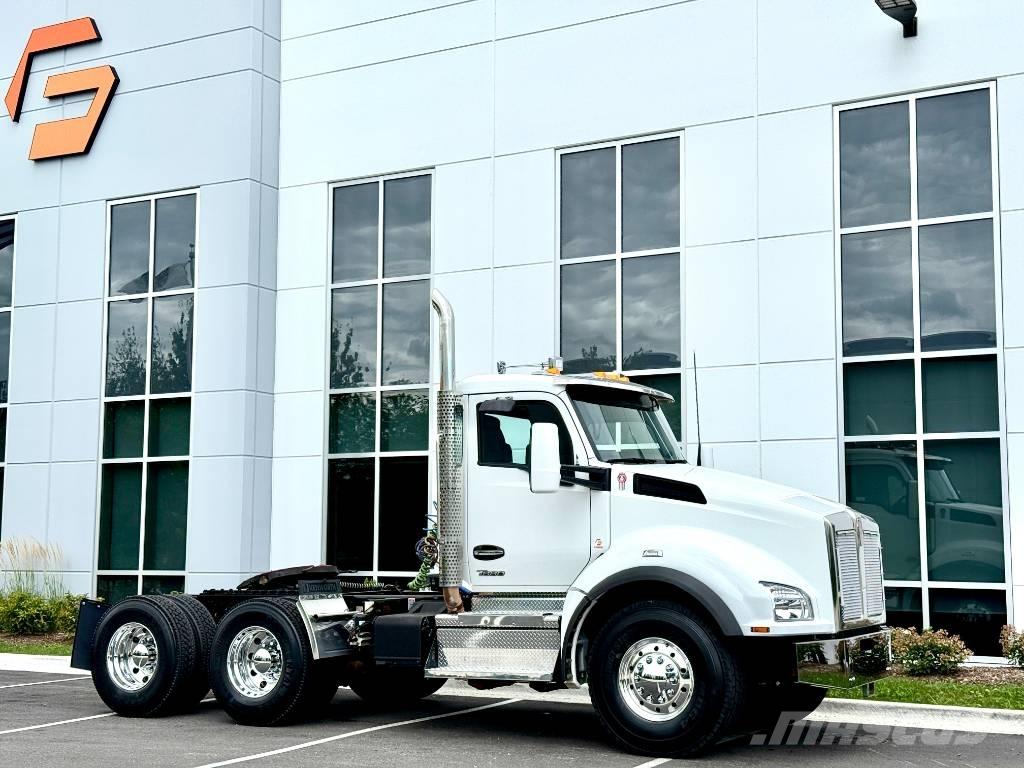 Kenworth T 880 Vlačilci