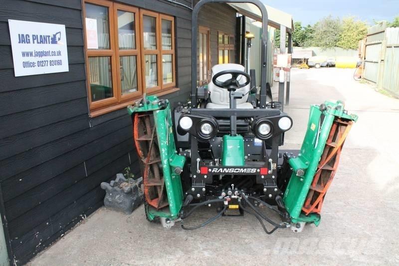 Ransomes Parkway3 Vrtni traktor kosilnice