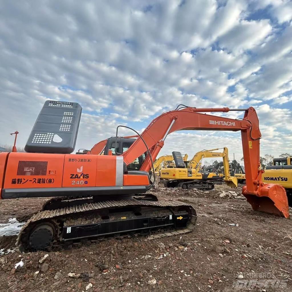 Hitachi ZX 240 Bagri goseničarji