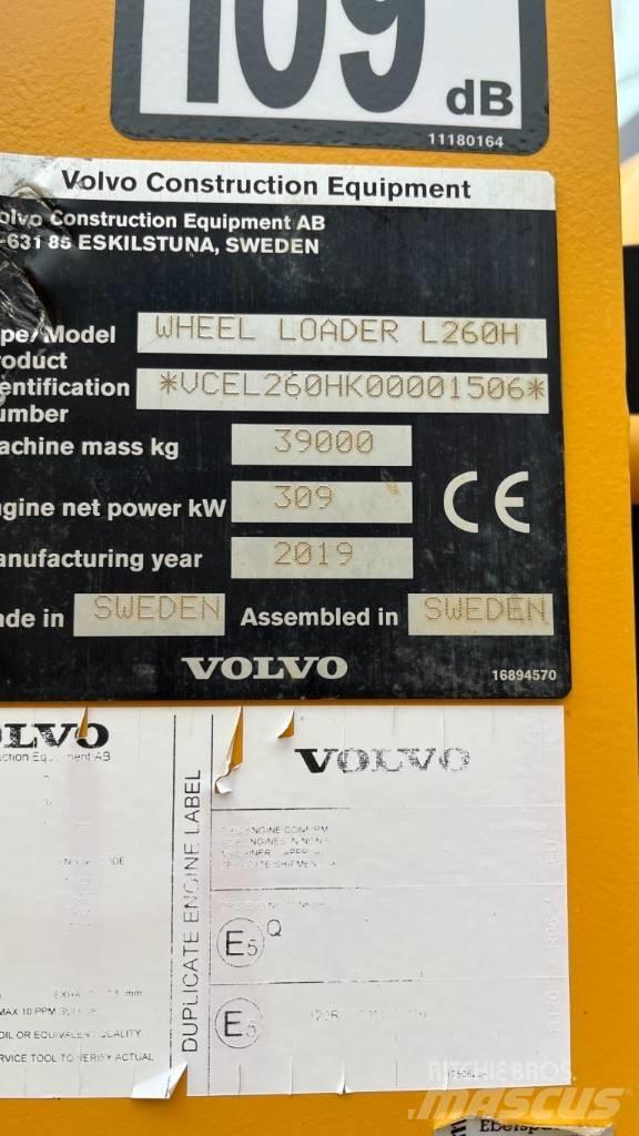 Volvo L260H Kolesni nakladalci