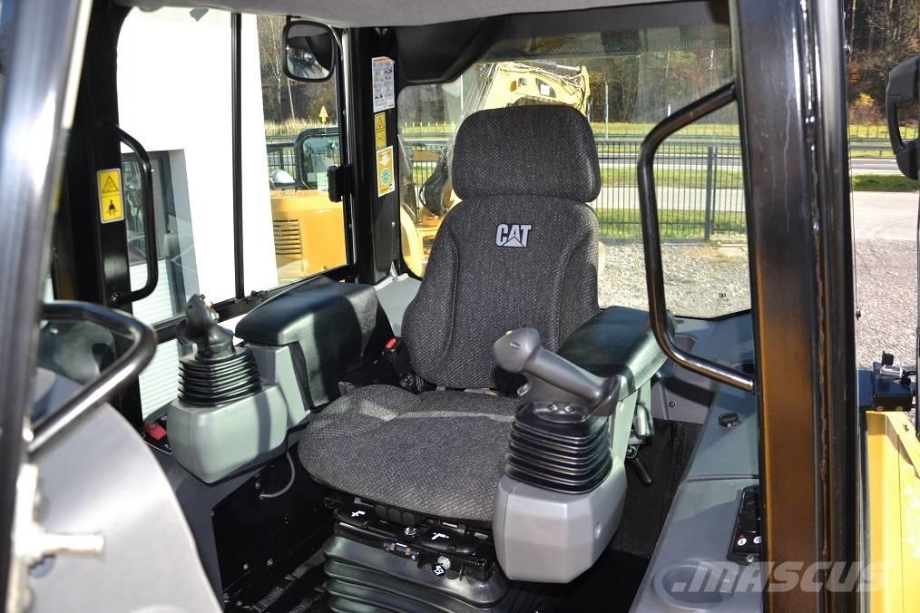 CAT CAT D6K2 LGP Buldožerji goseničarji