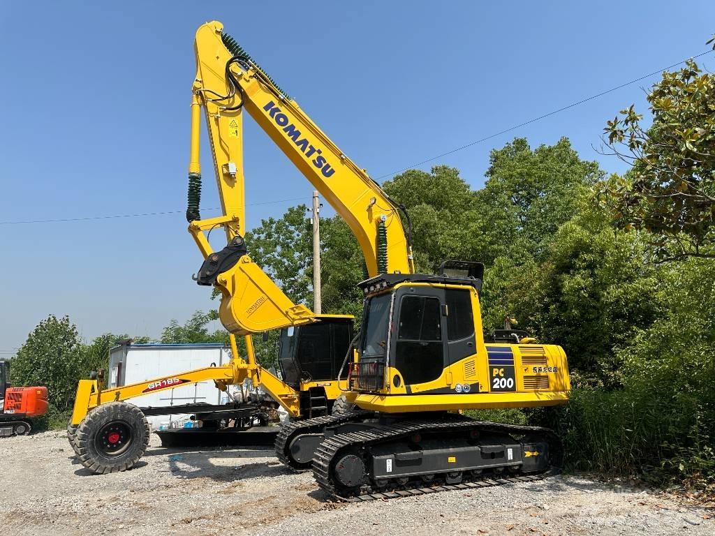 Komatsu PC200-8 Bagri goseničarji