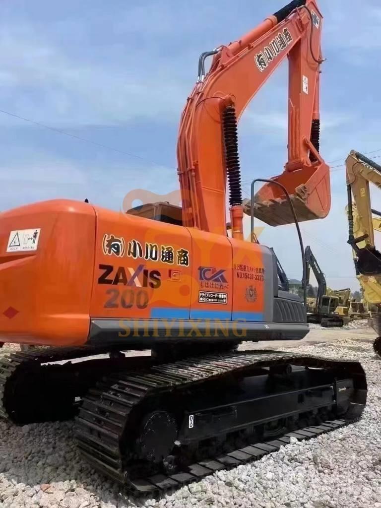 Hitachi ZX 200-3 Bagri goseničarji