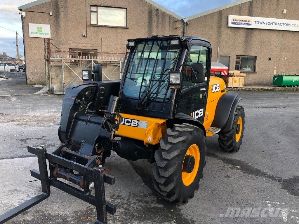 JCB 527-55 Kmetijski teleskopski nakladalci