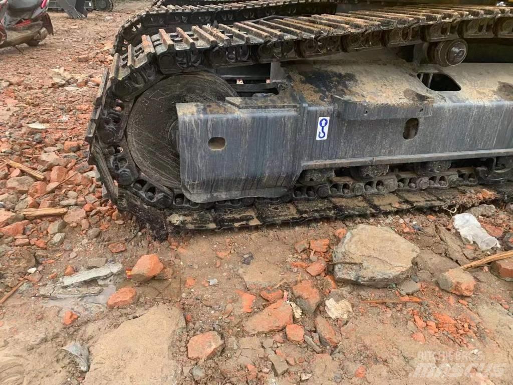 Komatsu PC 160 LC Bagri goseničarji
