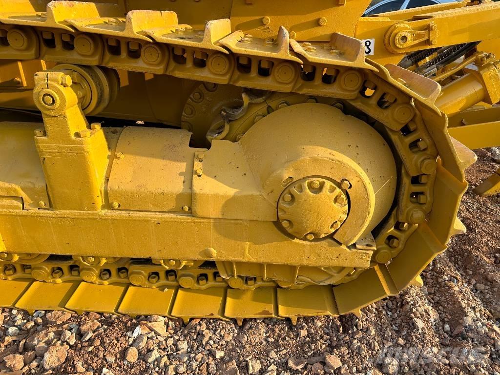 CAT D 6 G Buldožerji goseničarji