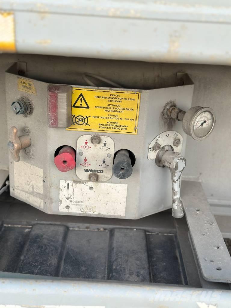 Stas SZ 336 V Polprikolice prekucniki - kiper