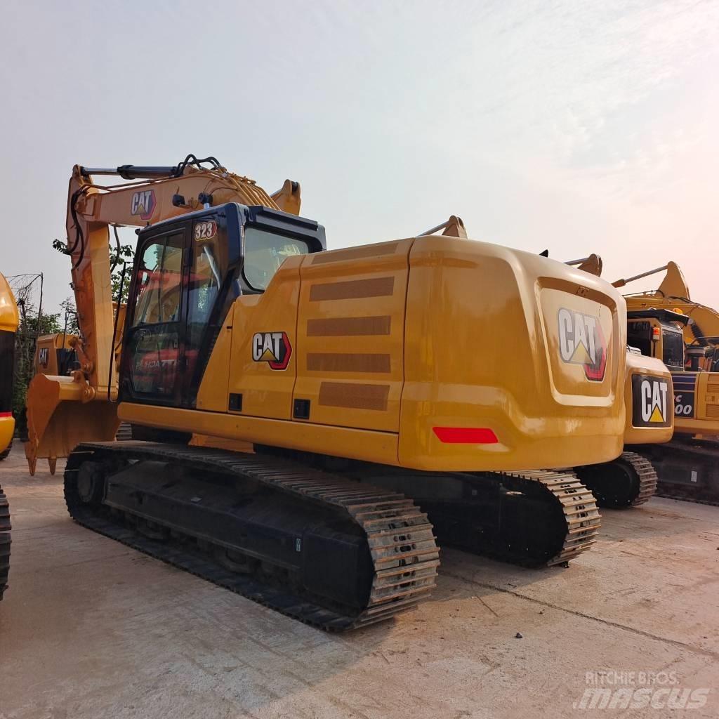 CAT 323 GC Bagri goseničarji