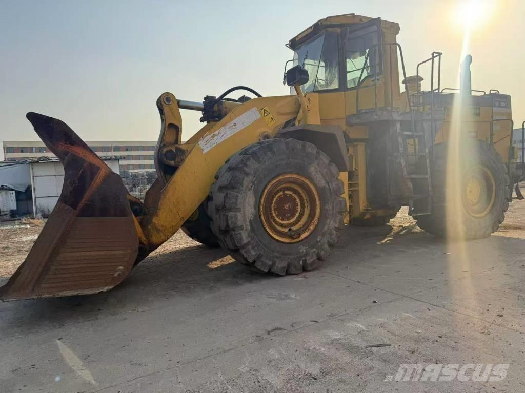 Komatsu Komatsu Kolesni nakladalci