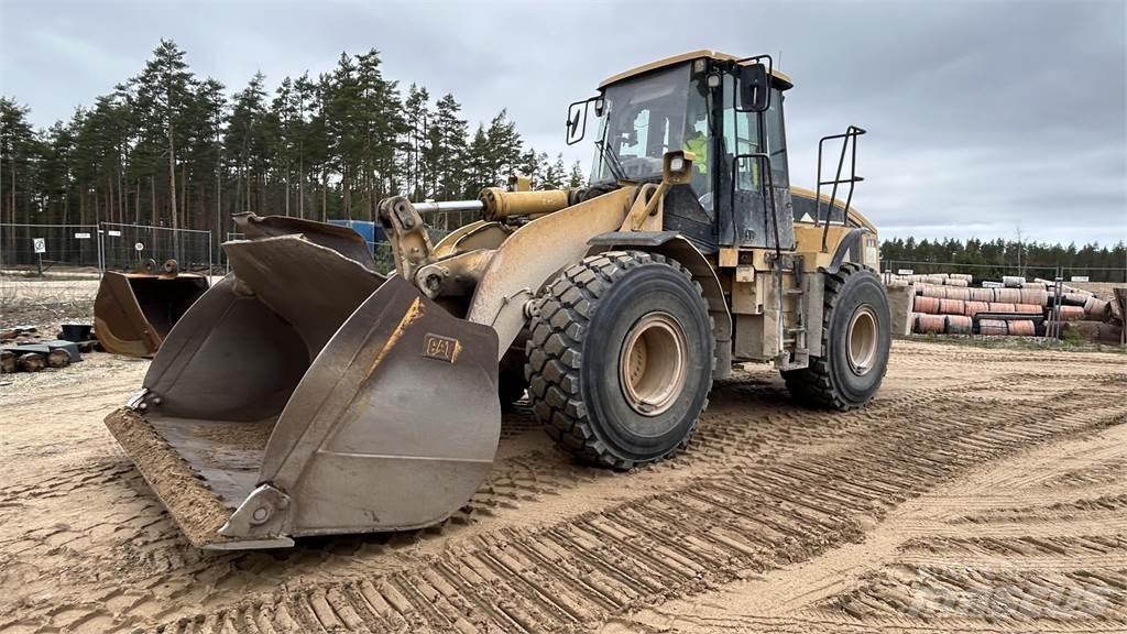 CAT 962H Kolesni nakladalci