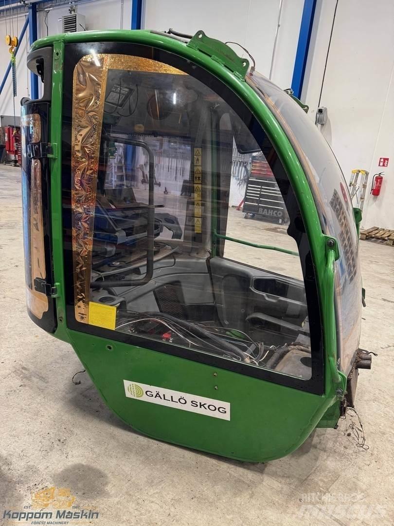 John Deere 1270E Kabine in notranjost