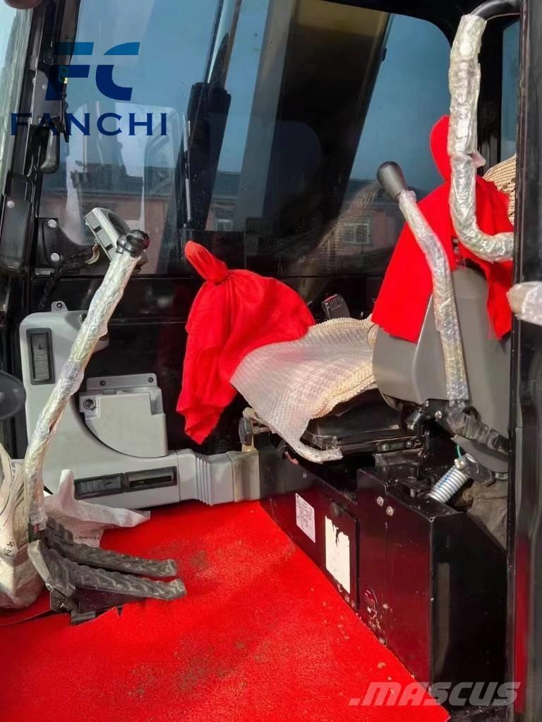 CAT 307 Bagri goseničarji