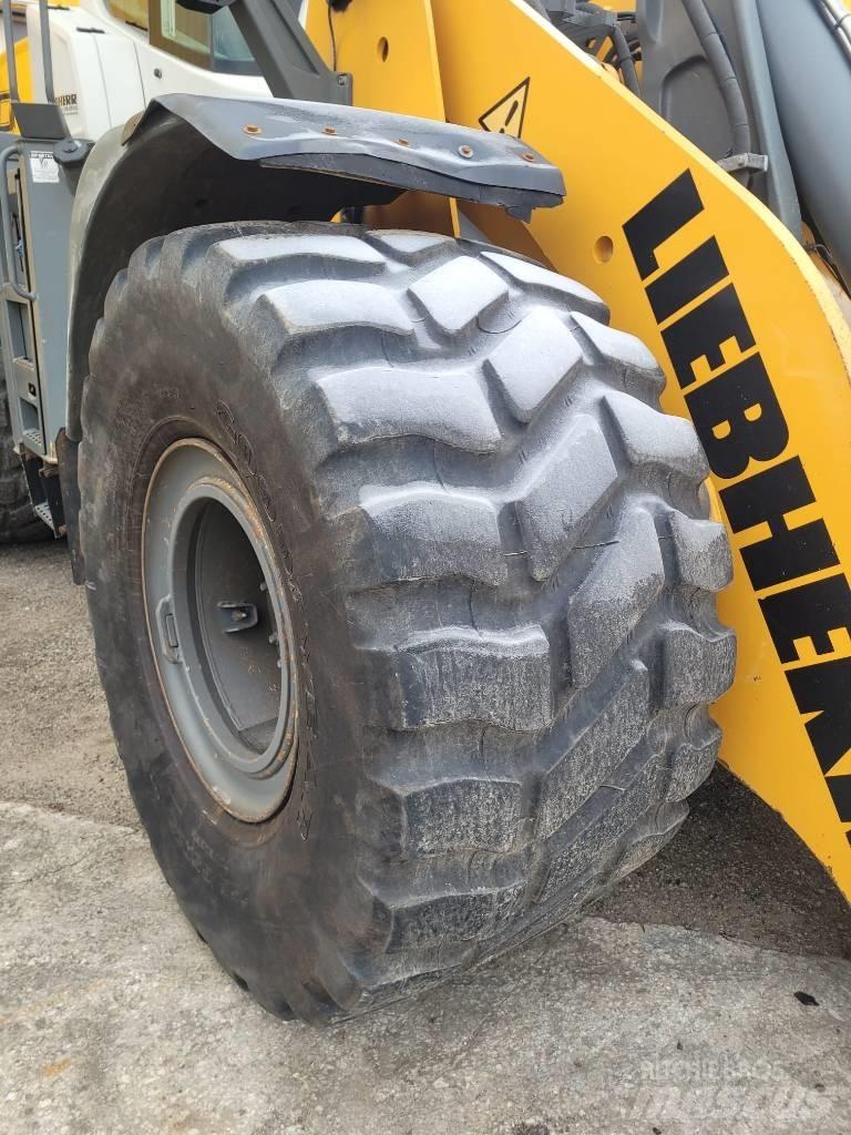 Liebherr L580 XPower Kolesni nakladalci