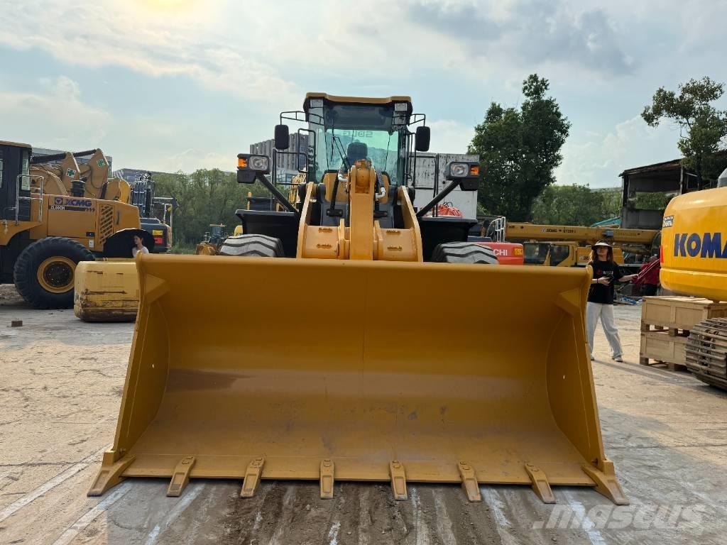 SDLG 958F Kolesni nakladalci