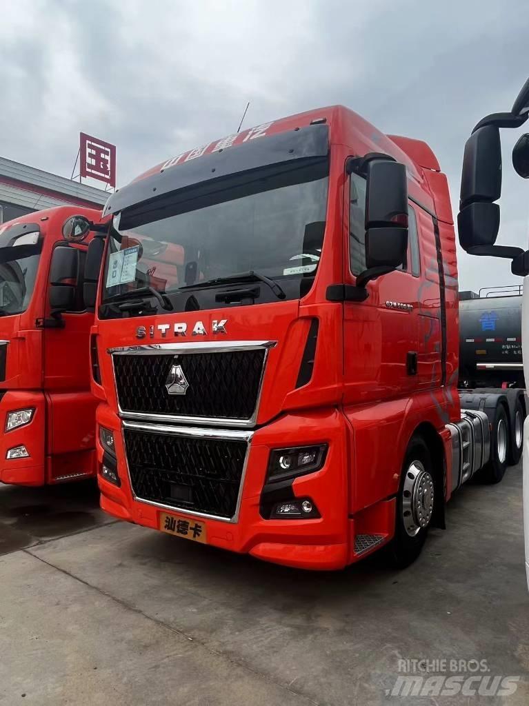 Sinotruk M1508 Vlačilci