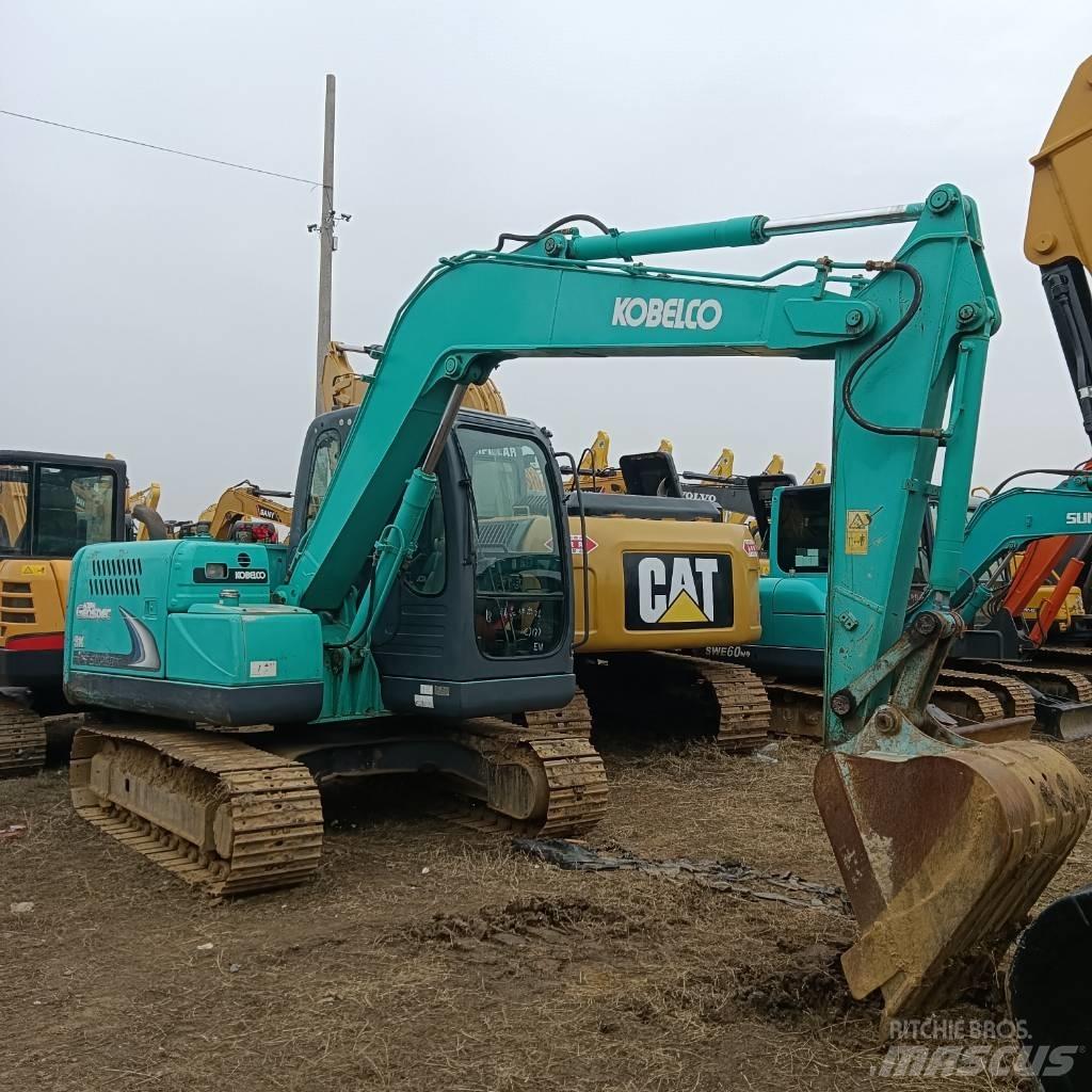 Kobelco SK75-8 Midi bagri 7t – 12t