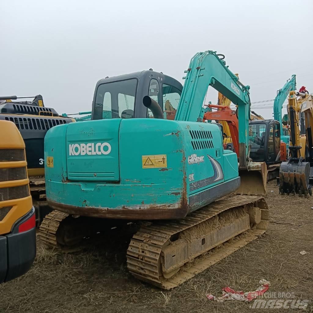 Kobelco SK75-8 Midi bagri 7t – 12t