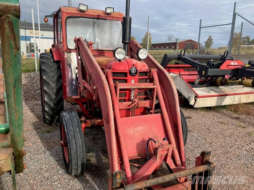 Volvo BM 350 Traktorji