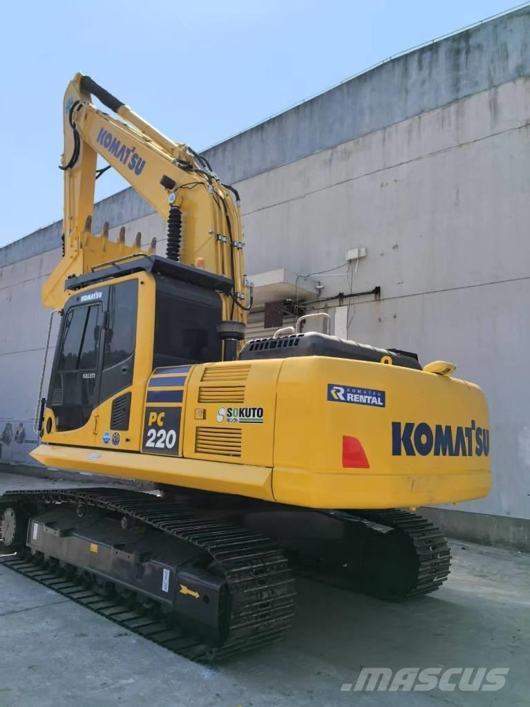 Komatsu PC 220-8 Bagri goseničarji