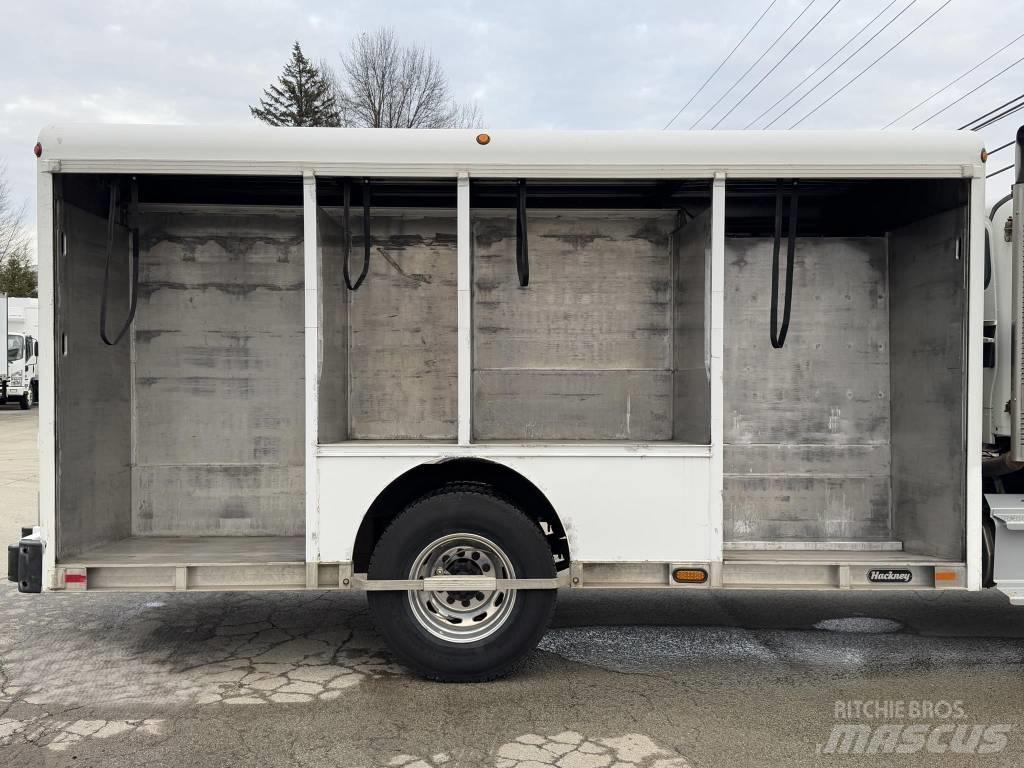 Freightliner M2 Tovornjaki za prevoz pijač