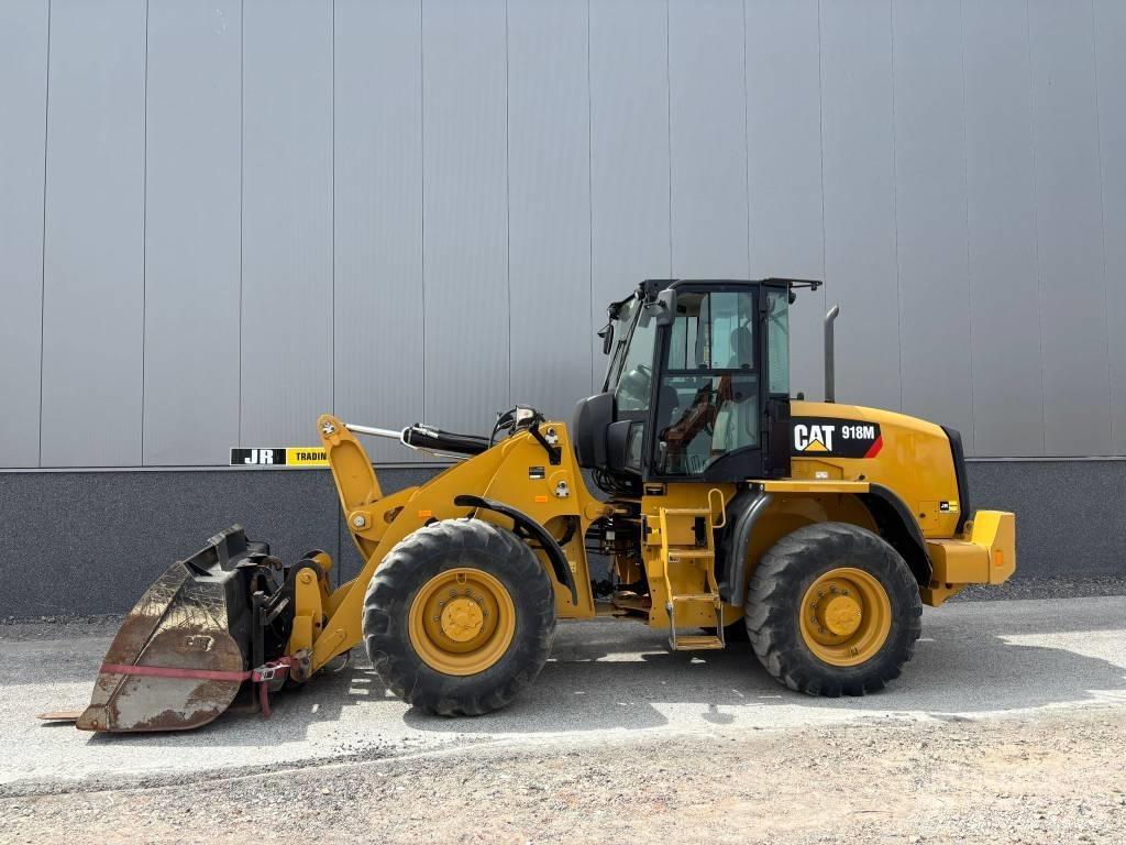 CAT 918 M Kolesni nakladalci