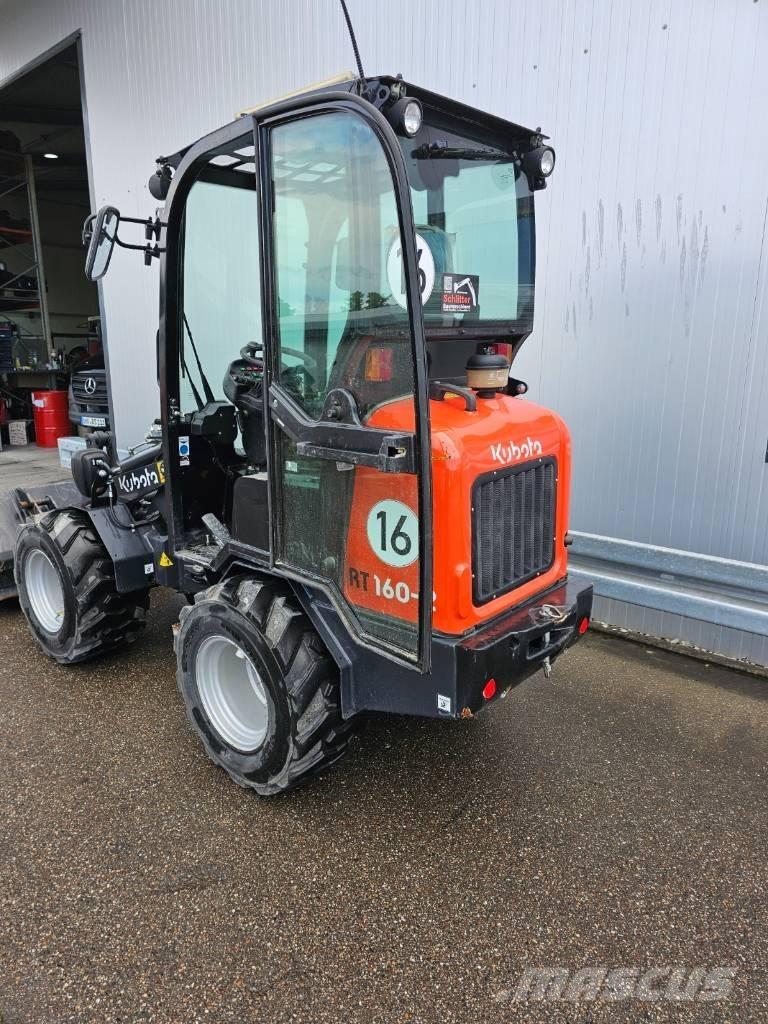 Kubota RT160-2 Kolesni nakladalci